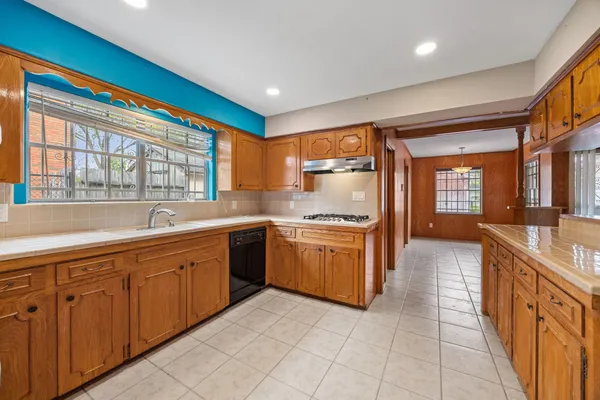 $335,000 | 6443 Lawndale Street, Houston, TX 77023