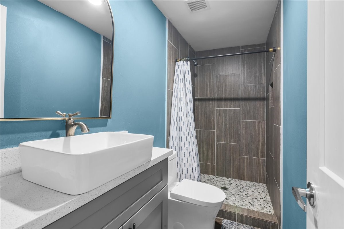 9306 Bertwood Street Houston, TX 77016 - Photo 15 of 27