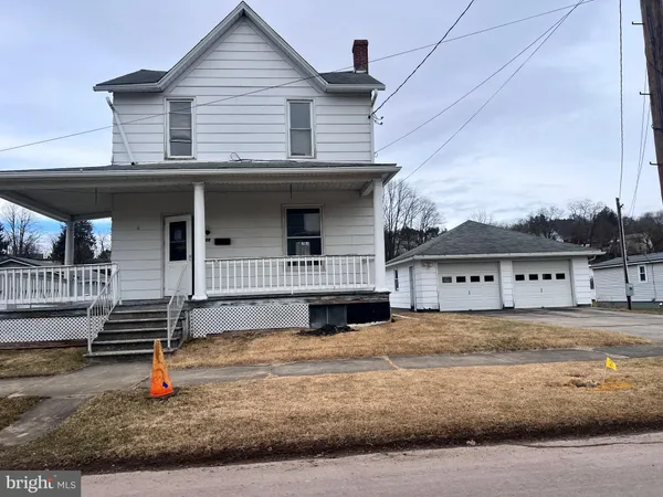 $63,000 | 219 Large Street, Meyersdale, PA 15552
