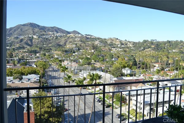 $5,950 | 1155 North Brand Boulevard, Unit 1101, Glendale, CA 91202