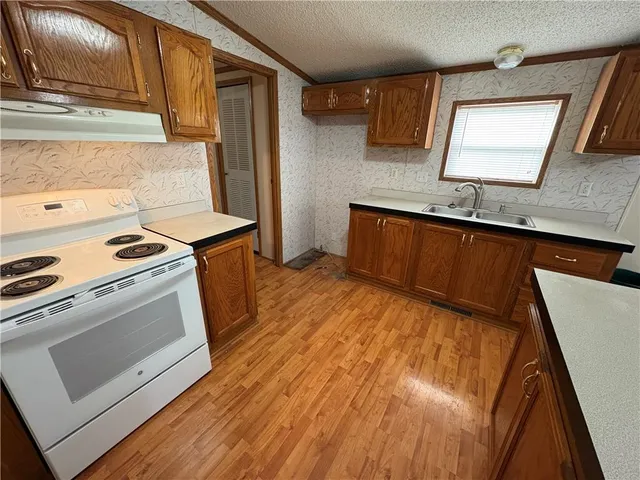 $125,000 | 103 South Osborne Street, Iola, KS 66749