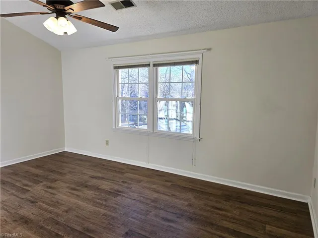 $2,550 | 5104 Grist Mill Court, Greensboro, NC 27455