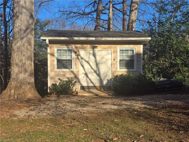 $2,550 | 5104 Grist Mill Court, Greensboro, NC 27455