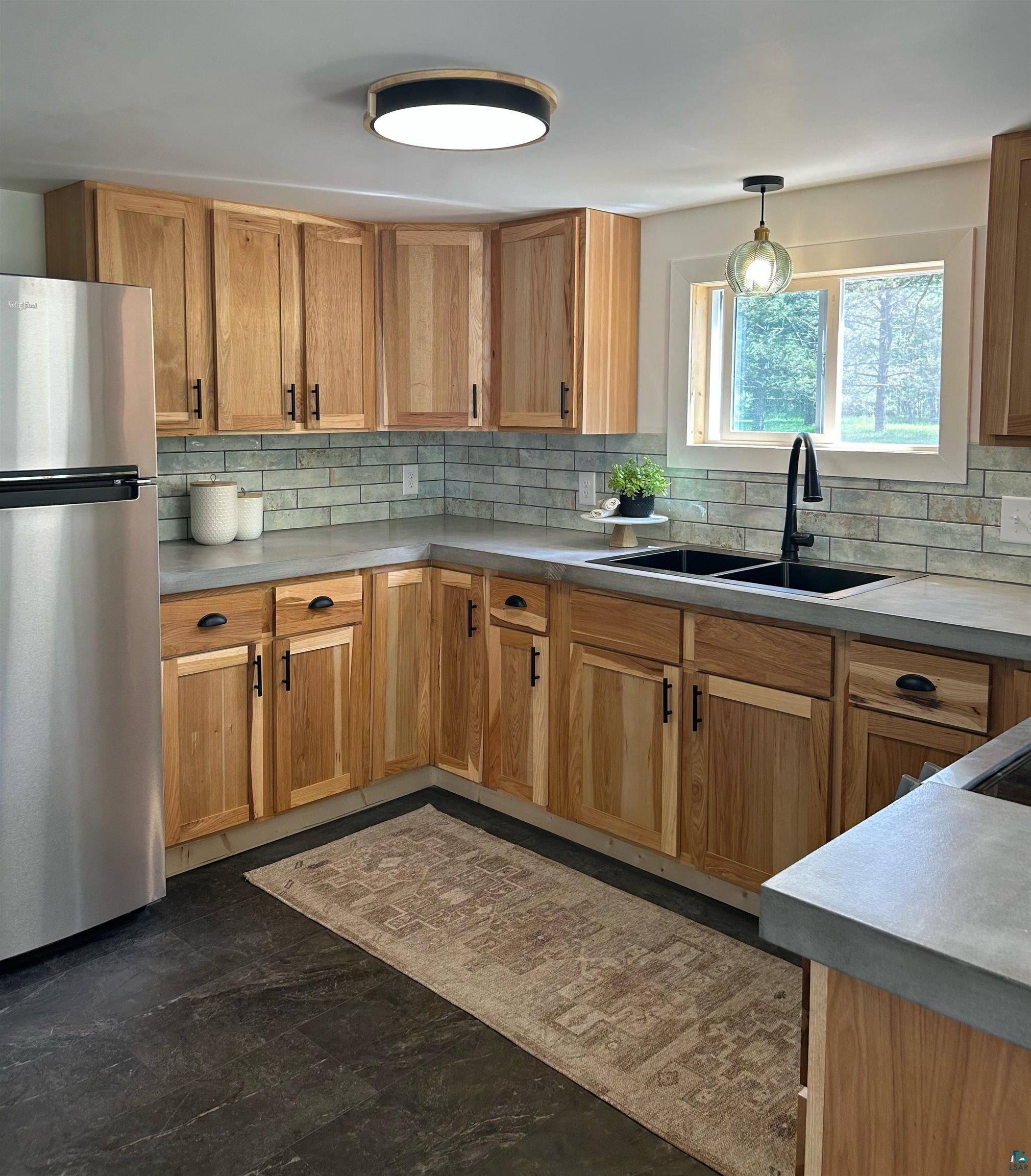5260 Midway Road Duluth, MN 55811 - Photo 12 of 28