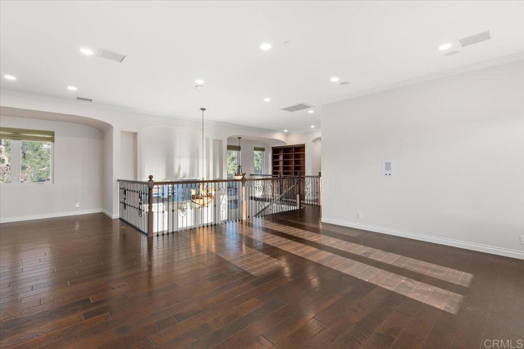 3055 Brookside Lane Encinitas, CA 92024 - Photo 11 of 13 Huge loft and den area!