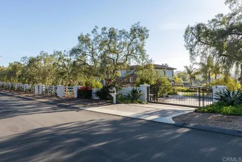 $4,095,000 | 3055 Brookside Lane, Encinitas, CA 92024