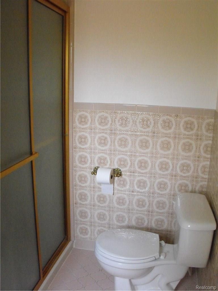 3600 Leason Road Sterling Heights, MI 48310 - Photo 21 of 60 Master Bath 1.JPG