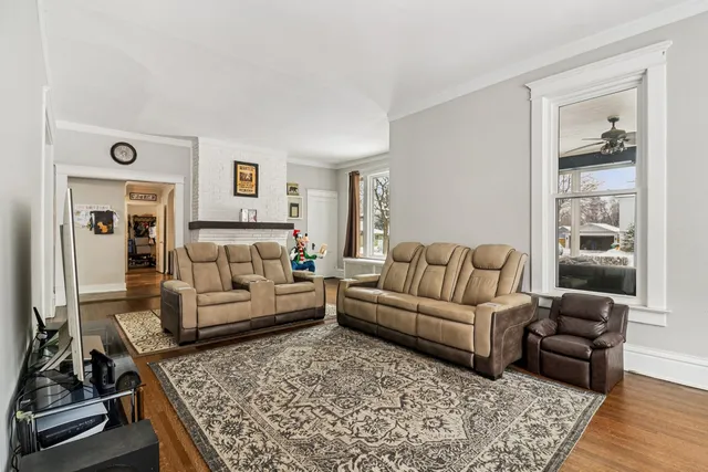 $335,000 | 418 East Washington Street, Marengo, IL 60152