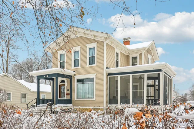 $335,000 | 418 East Washington Street, Marengo, IL 60152