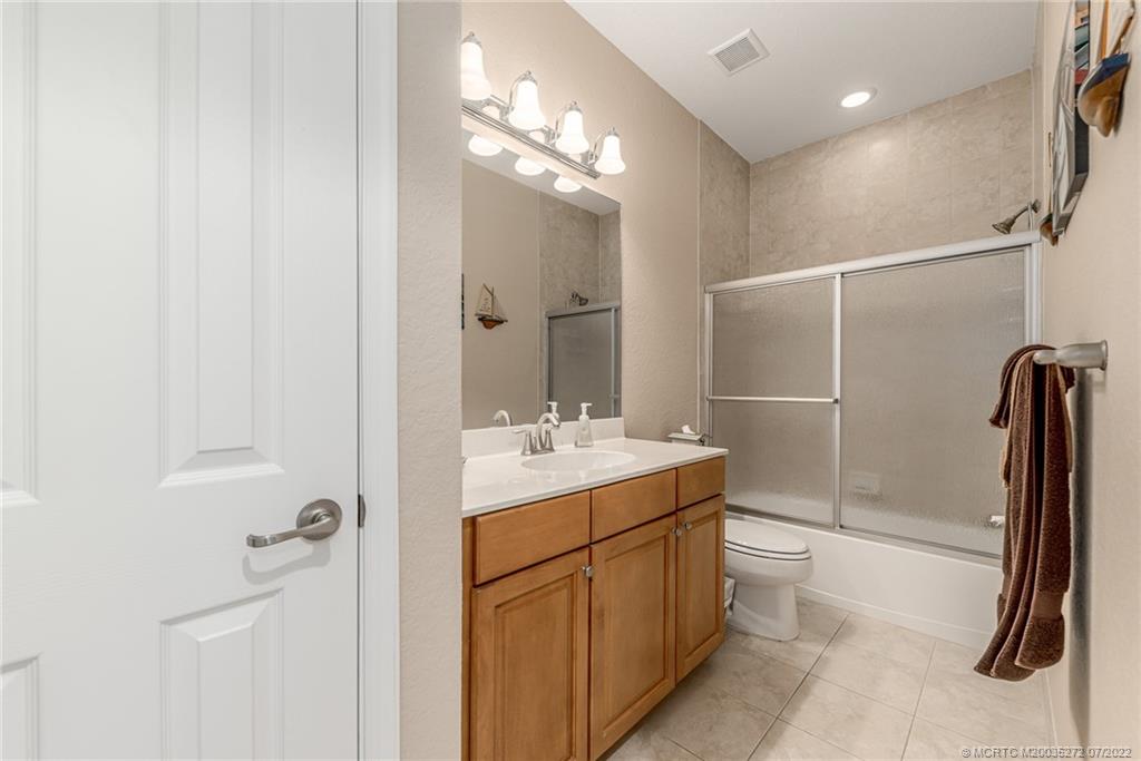 182 Southwest Walking Path Stuart, FL 34997 - Photo 23 of 31 Gallery Image 23