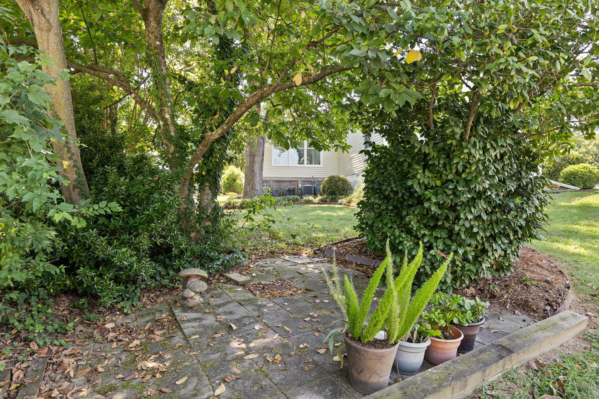 1800 Rankin Street Raleigh, NC 27604 - Photo 30 of 31 Photo 30