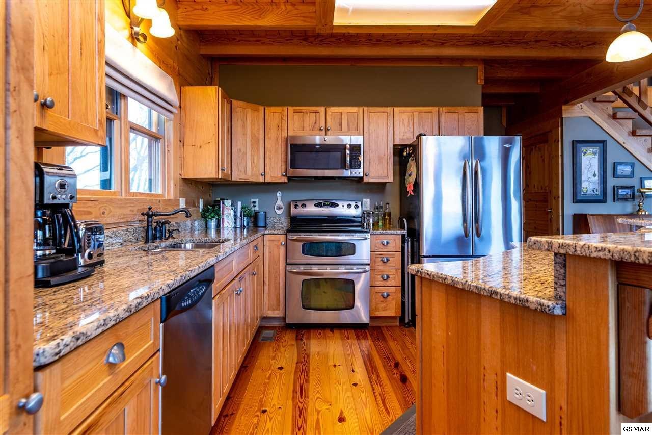 299 Mountain Ridge Way Walland, TN 37886 - Photo 11 of 36 Gallery Image 11