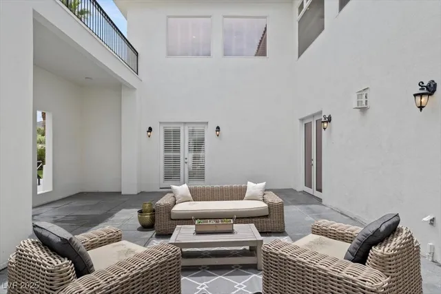 $3,000,000 | 42 Grand Miramar Drive, Henderson, NV 89011