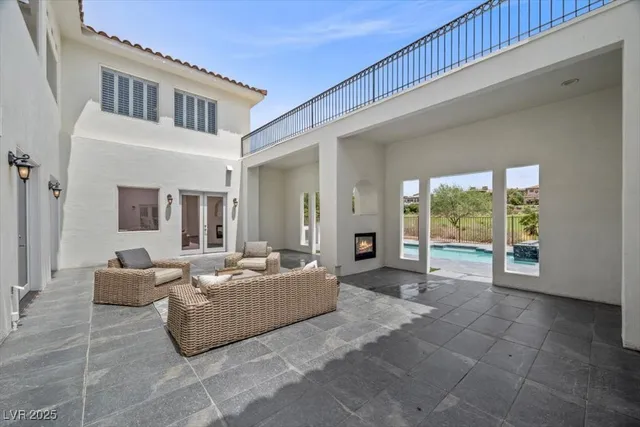 $3,000,000 | 42 Grand Miramar Drive, Henderson, NV 89011