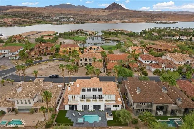 $3,000,000 | 42 Grand Miramar Drive, Henderson, NV 89011