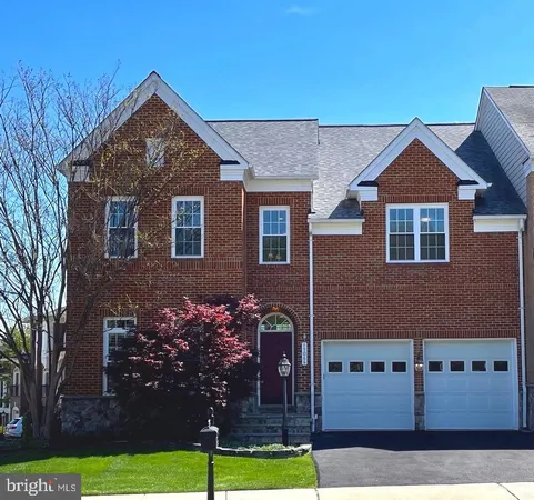 $1,050,000 | 19066 Crimson Clover Terrace, Leesburg, VA 20176