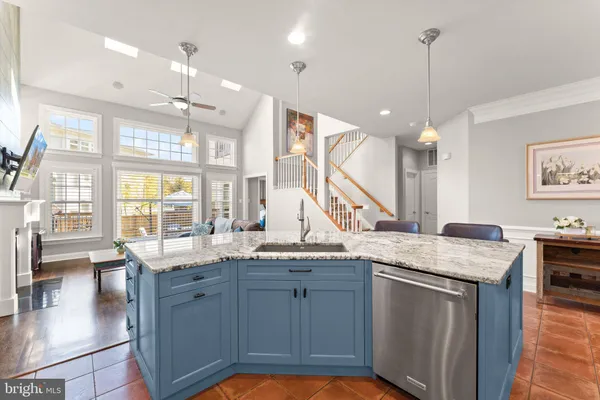 $1,050,000 | 19066 Crimson Clover Terrace, Leesburg, VA 20176