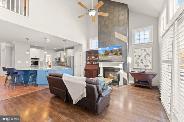 $1,050,000 | 19066 Crimson Clover Terrace, Leesburg, VA 20176