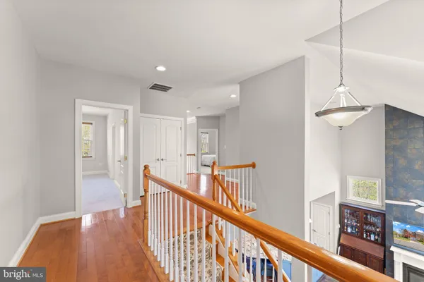 $1,050,000 | 19066 Crimson Clover Terrace, Leesburg, VA 20176