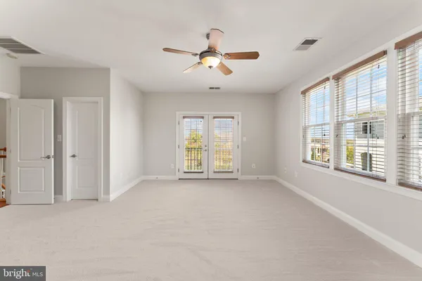 $1,050,000 | 19066 Crimson Clover Terrace, Leesburg, VA 20176