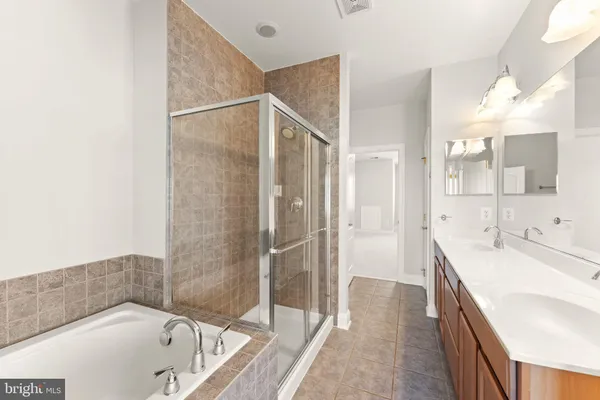 $1,050,000 | 19066 Crimson Clover Terrace, Leesburg, VA 20176