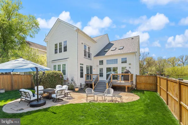 $1,050,000 | 19066 Crimson Clover Terrace, Leesburg, VA 20176