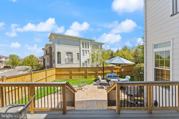 $1,050,000 | 19066 Crimson Clover Terrace, Leesburg, VA 20176