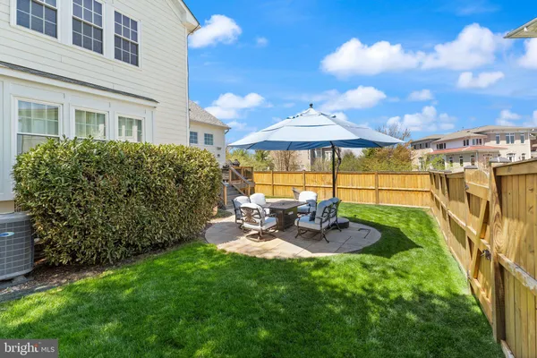 $1,050,000 | 19066 Crimson Clover Terrace, Leesburg, VA 20176