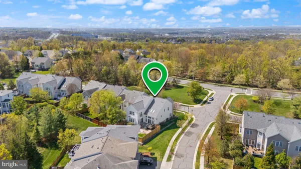 $1,050,000 | 19066 Crimson Clover Terrace, Leesburg, VA 20176