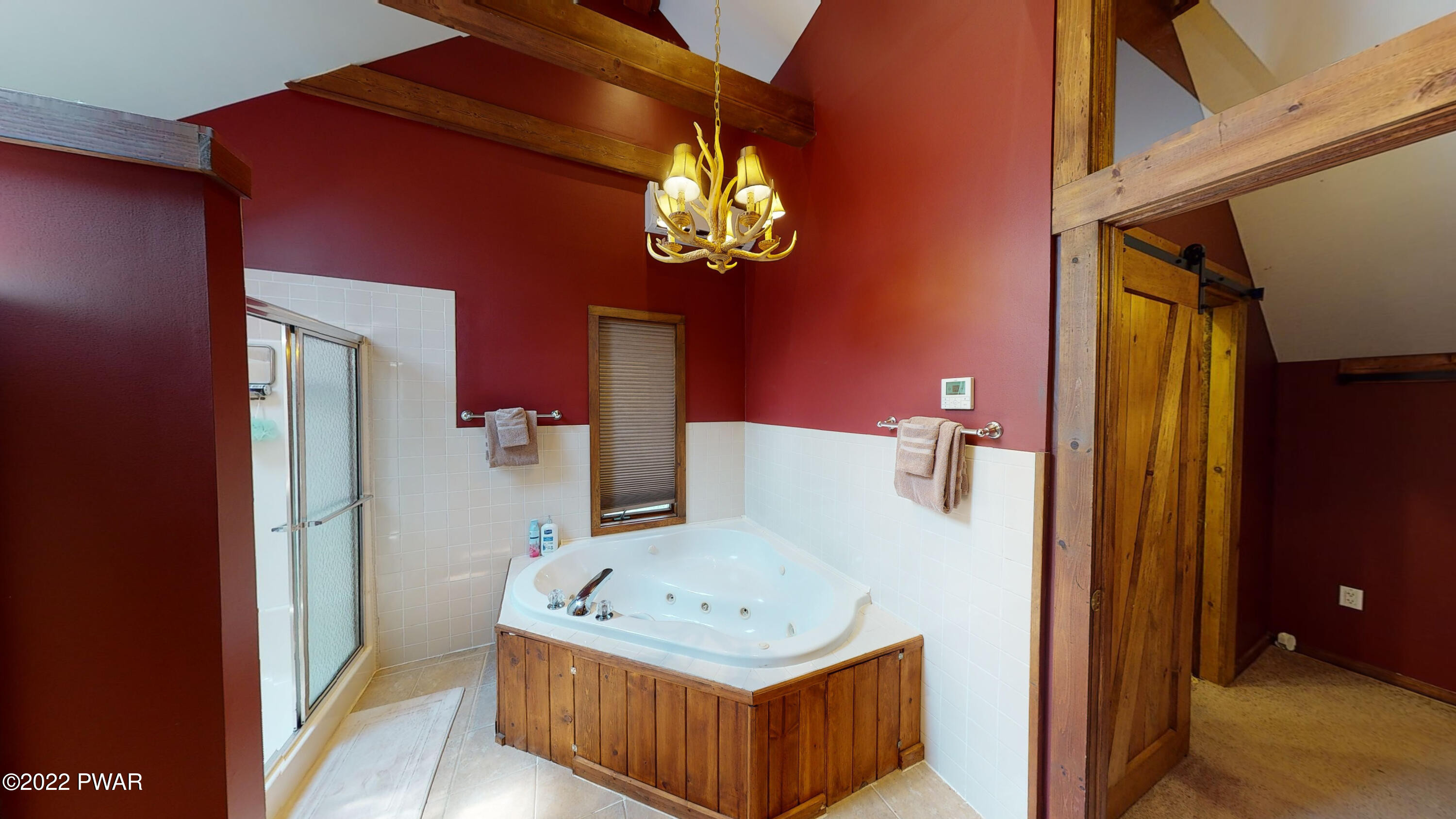 101 Lakeside Road Lakeville, PA 18438 - Photo 36 of 51 Jacuzzi-Primary-Bath