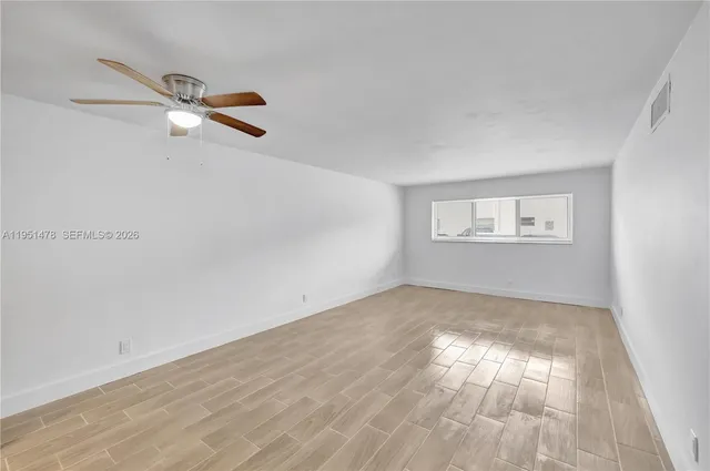 $1,750 | 1939 Jefferson Street, Unit 302, Hollywood, FL 33020