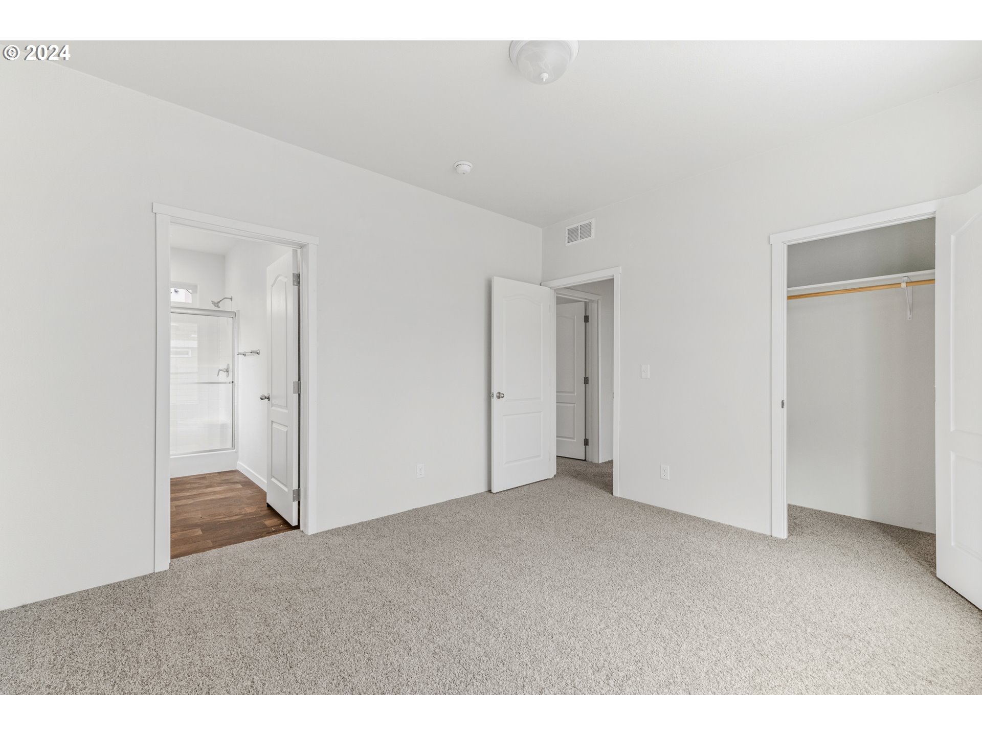 9700 Southwest Tualatin Road, Unit 22 Tualatin, OR 97062 - Photo 21 of 30 a view of an empty room