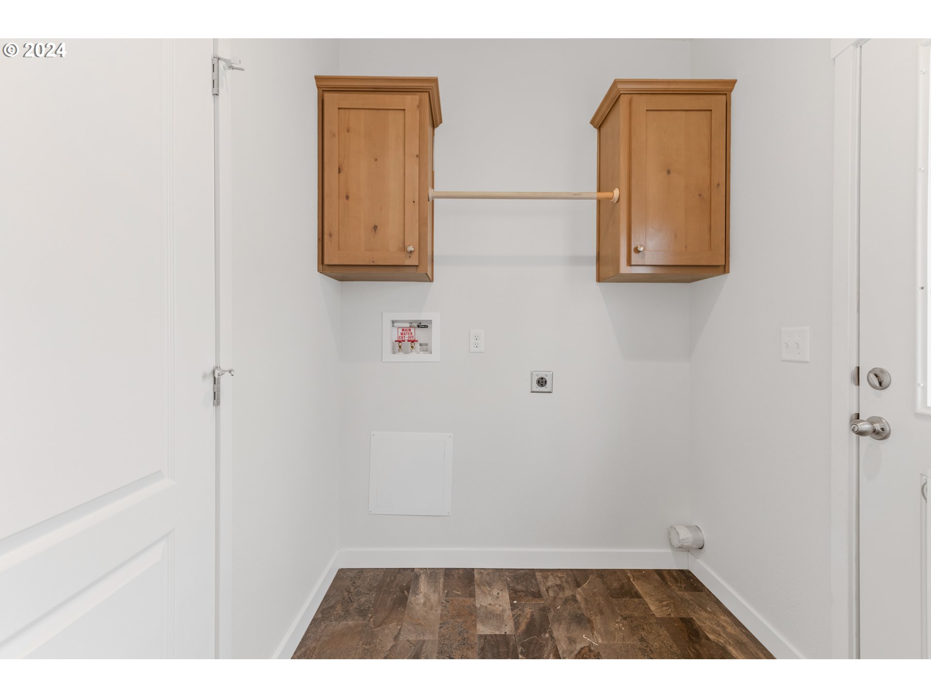 9700 Southwest Tualatin Road, Unit 22 Tualatin, OR 97062 - Photo 25 of 30 a picture of floor plan