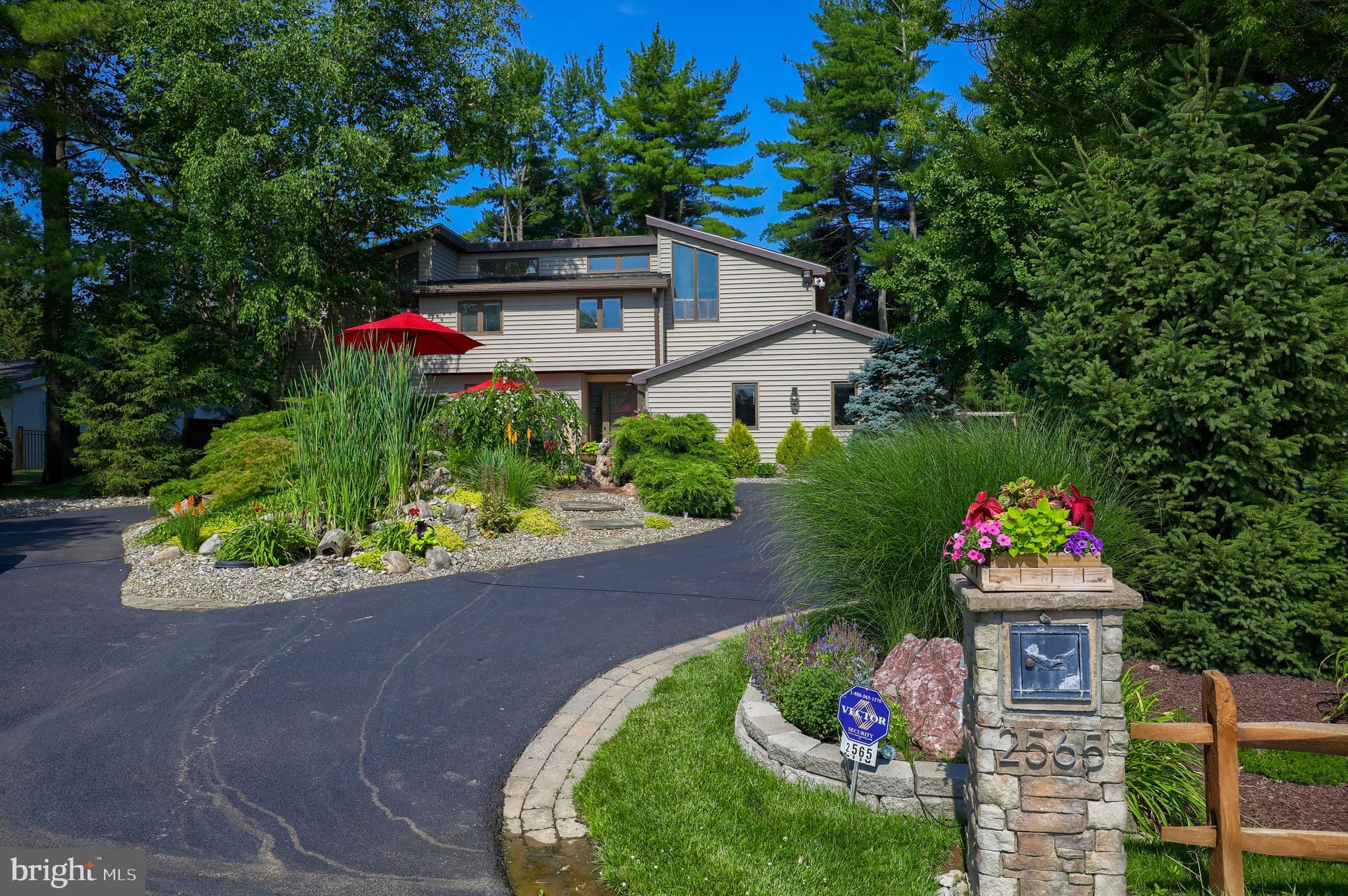 2565 Butter Road Lancaster, PA 17601 - Photo 2 of 100