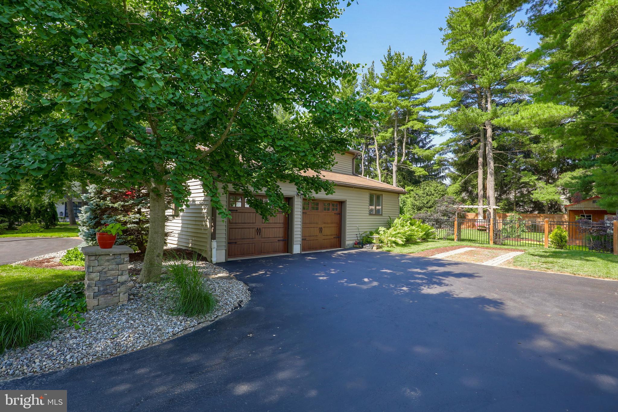 2565 Butter Road Lancaster, PA 17601 - Photo 14 of 100