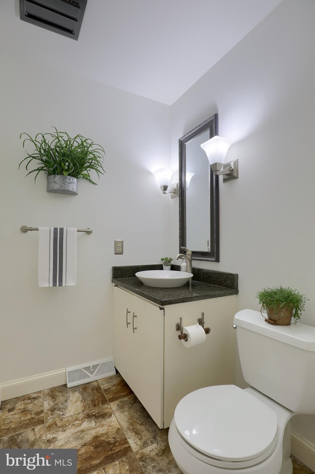 2565 Butter Road Lancaster, PA 17601 - Photo 41 of 100
