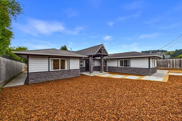 $525,000 | 3261 Drake Hill Road, Fortuna, CA 95540