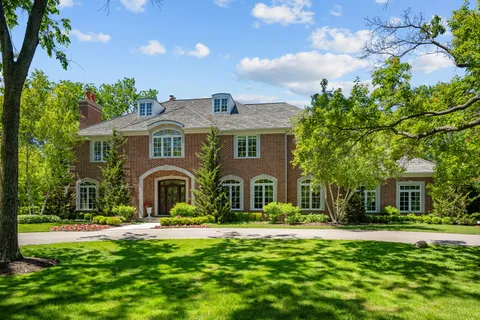 $3,375,000 | 1150 West Keswick Lane, Lake Forest, IL 60045