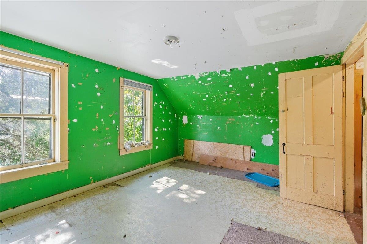 81 North Street Northfield, VT 05663 - Photo 20 of 25