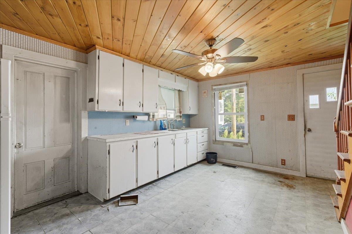 81 North Street Northfield, VT 05663 - Photo 7 of 25