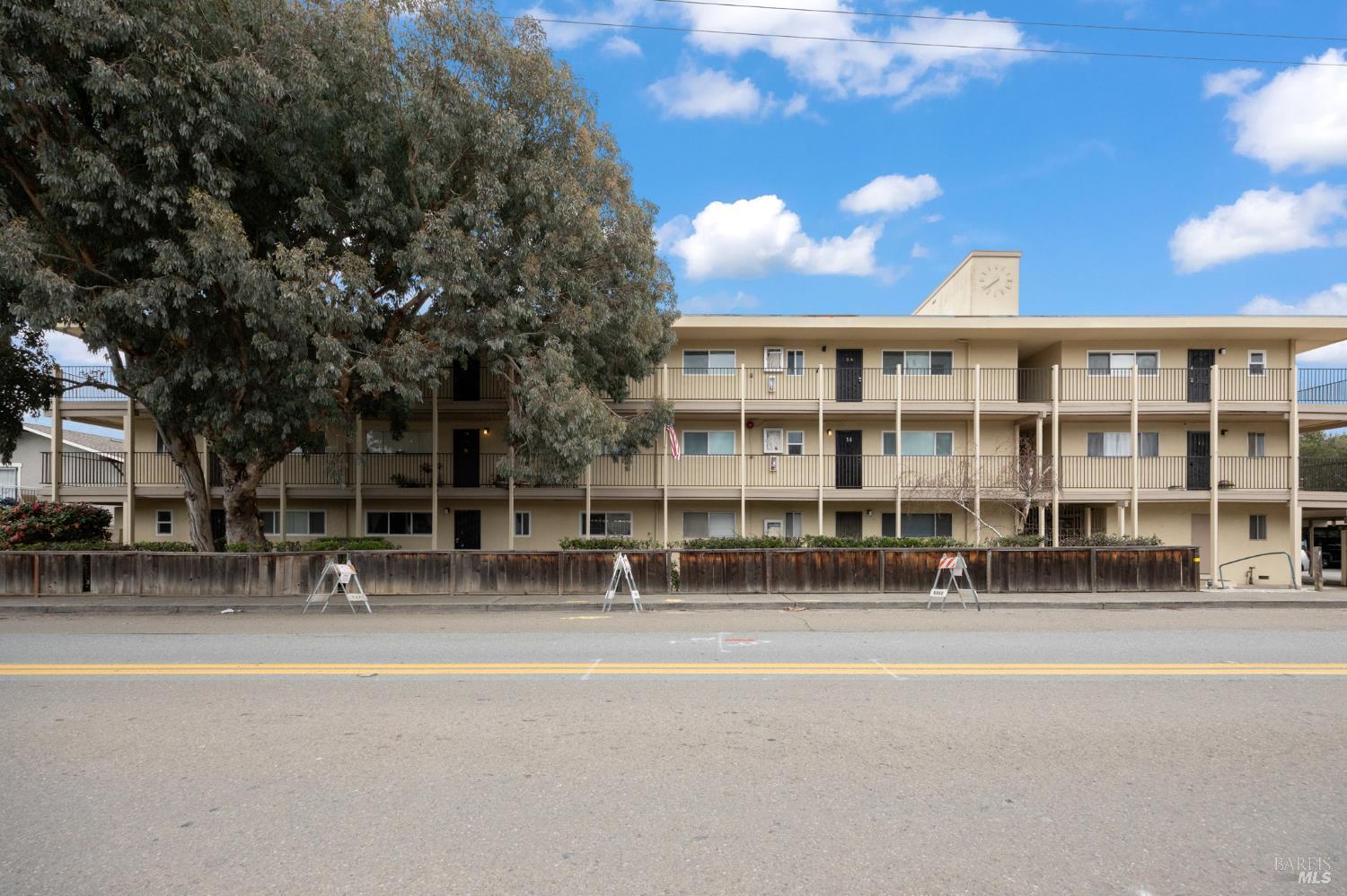 260 Merrydale Road, Unit 14 San Rafael, CA 94903 - Photo 17 of 18