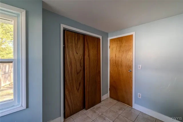 $175,000 | 7606 Cameron Drive, Cicero, NY 13030