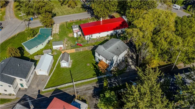 $175,000 | 7606 Cameron Drive, Cicero, NY 13030