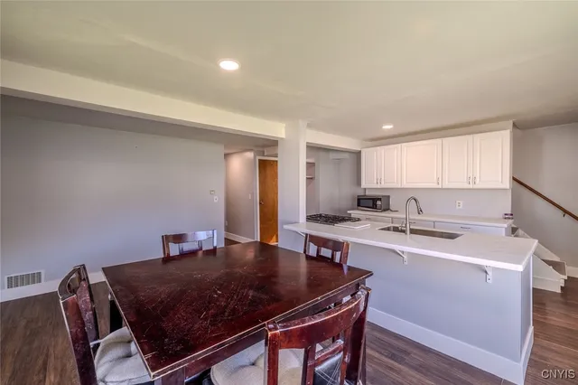 $175,000 | 7606 Cameron Drive, Cicero, NY 13030