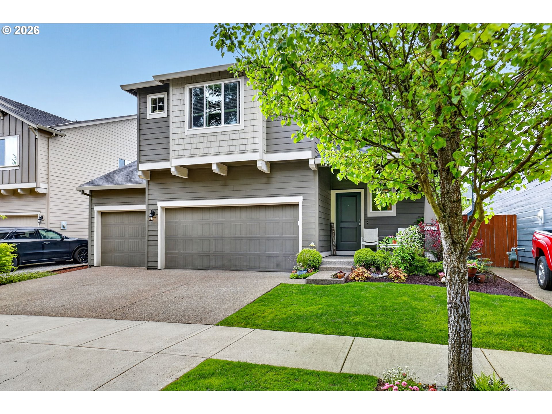 857 North Helens View Drive Ridgefield, WA 98642 - Photo 2 of 39 Gallery Image 2