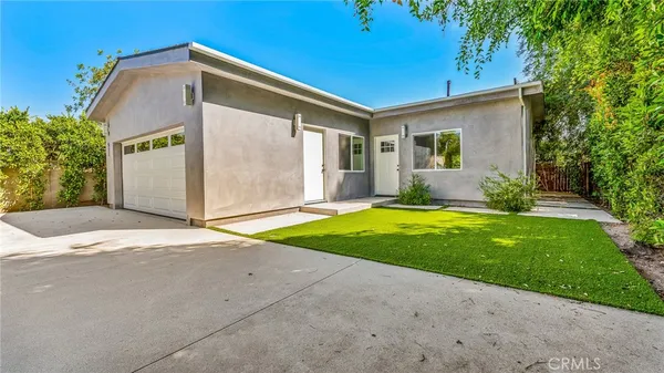 $5,000 | 512 West Washington Boulevard, Pasadena, CA 91103