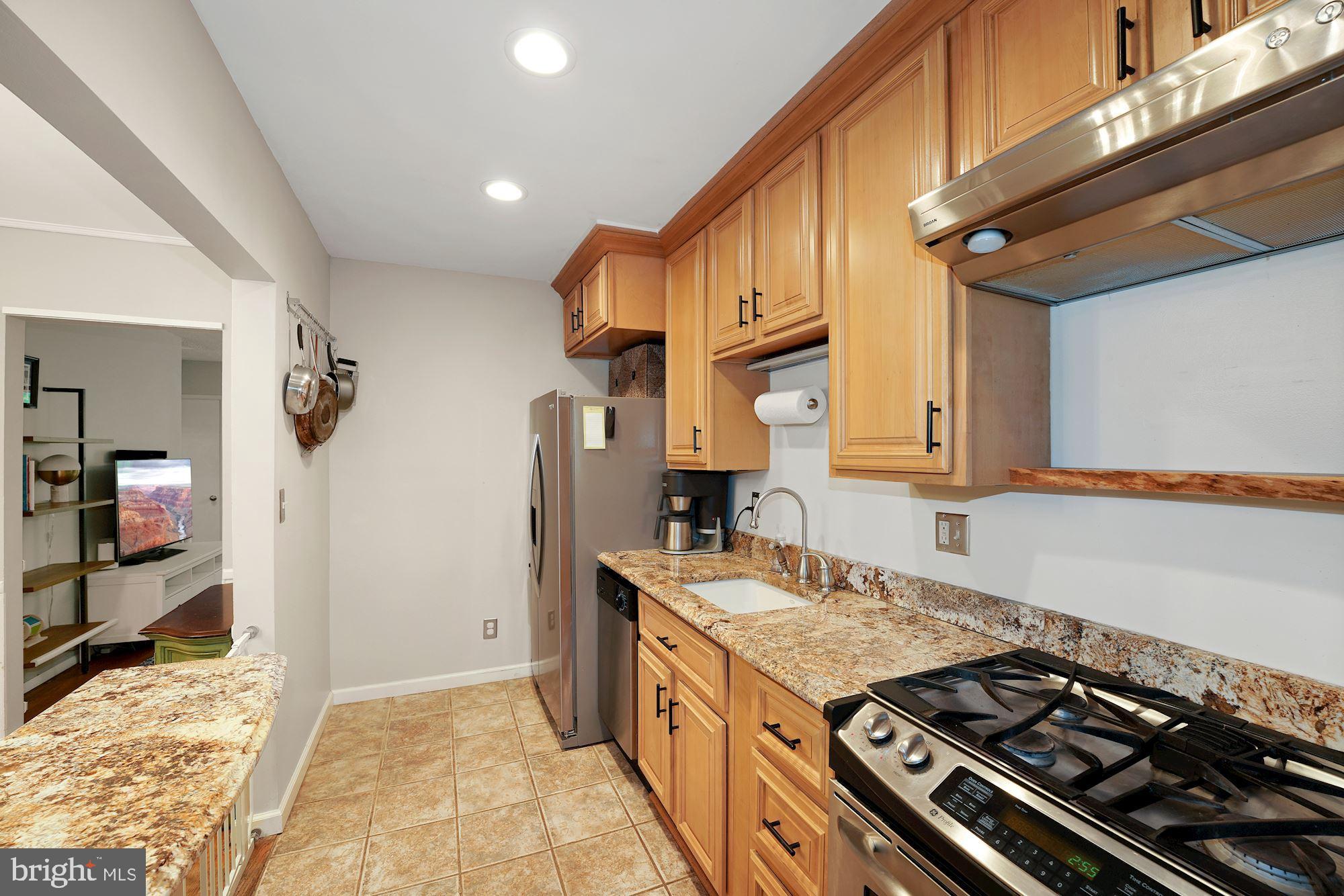 3528 Beech Avenue Baltimore, MD 21211 - Photo 12 of 31 Kitchen