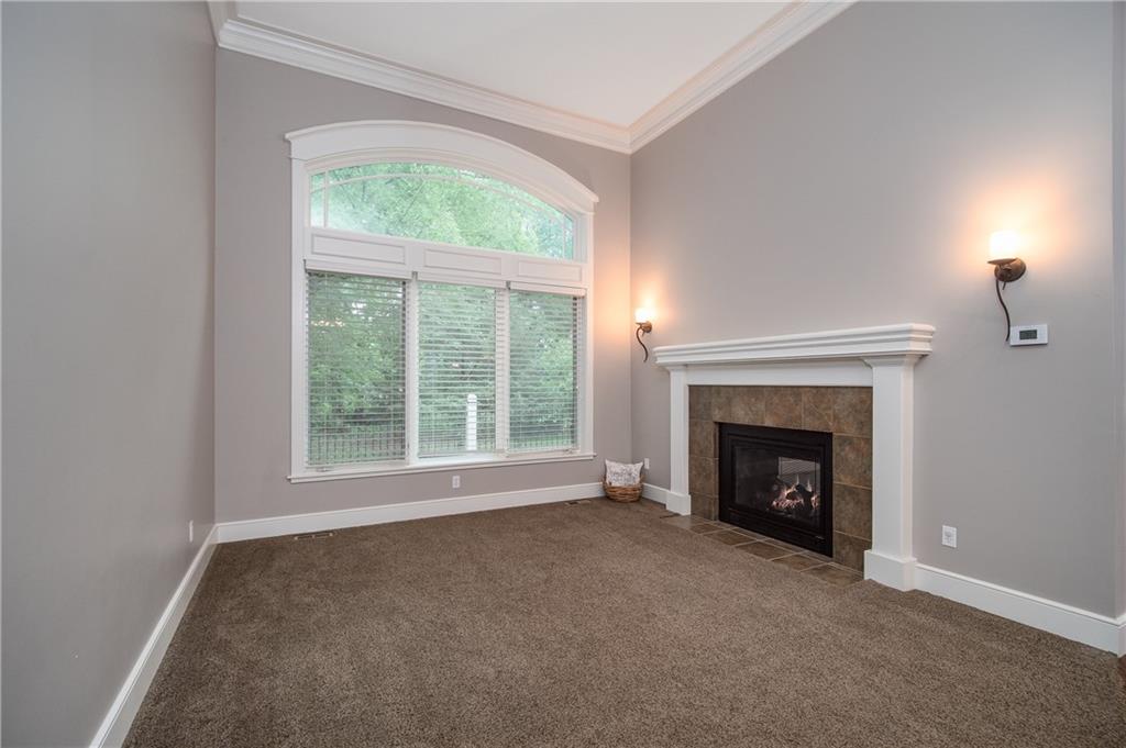 704 Folks Road Lawrence, KS 66049 - Photo 14 of 72