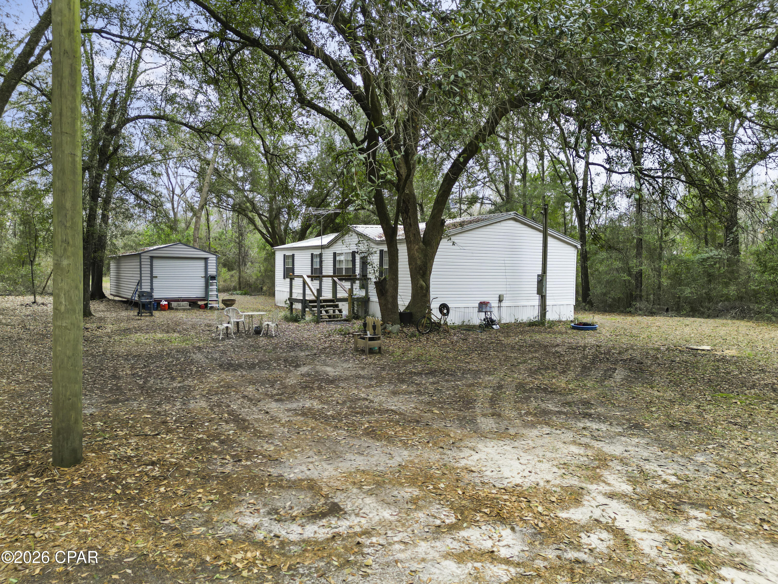 1413 Walker Road Graceville, FL 32440 - Photo 3 of 30