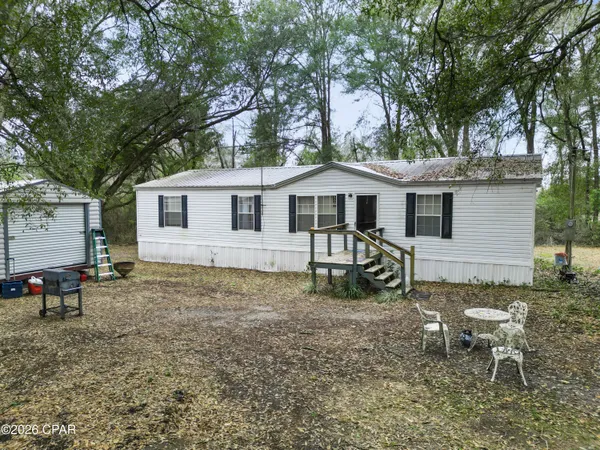 $250,000 | 1413 Walker Road, Graceville, FL 32440